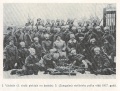 5-й Земгальский стрелковый полк (в центре полковник И.И.Вацетис), 1917.jpg