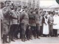 Деникин А.И.принимает парад на Николаевской площади Харькова июнь 1919.jpg
