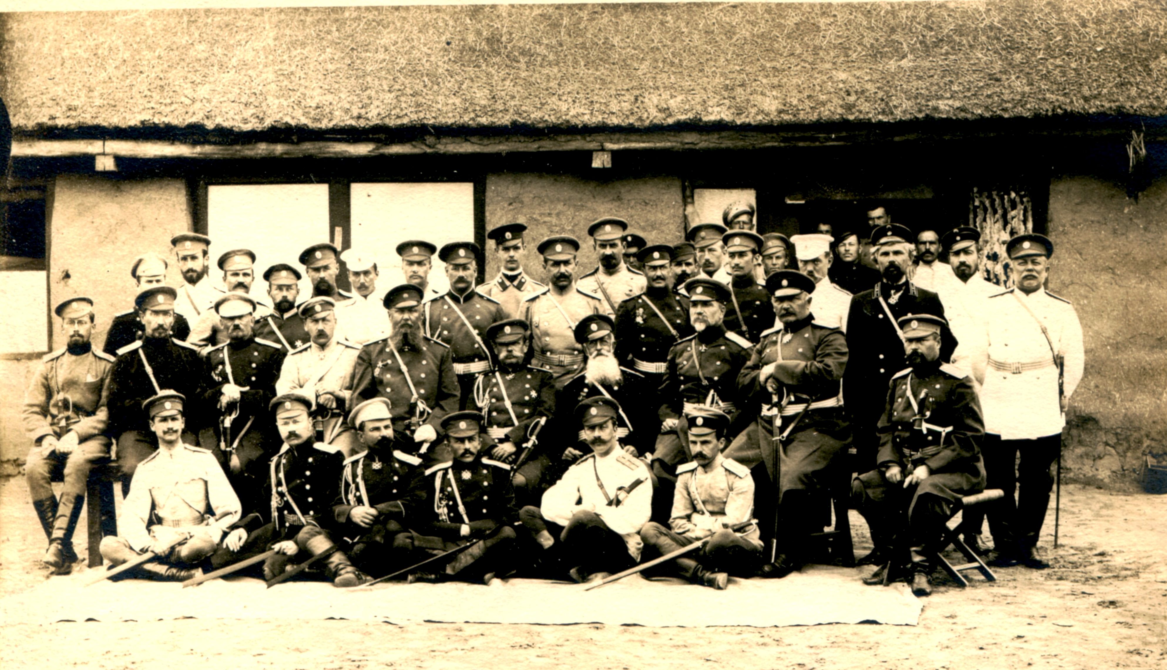 Файл:17-й армейский корпус, штаб 1904-1905.jpg — Офицеры русской ...