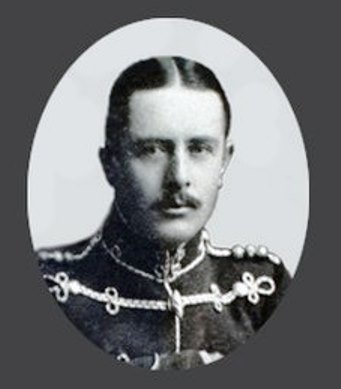 Ваза лев юльевич