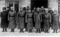 Император Николай II с участниками совещания в Ставке в конце февраля 1916 г..jpg